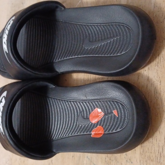 Nike Women's Victori One Slides - Picture 3 of 8